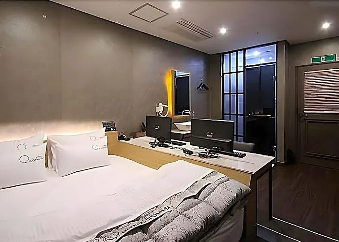 Nampo Comma Hotel Pusan