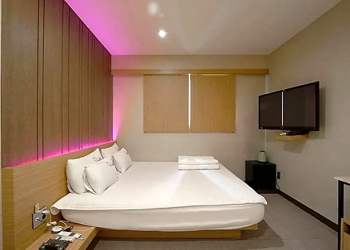Nampo Comma Hotel 2*